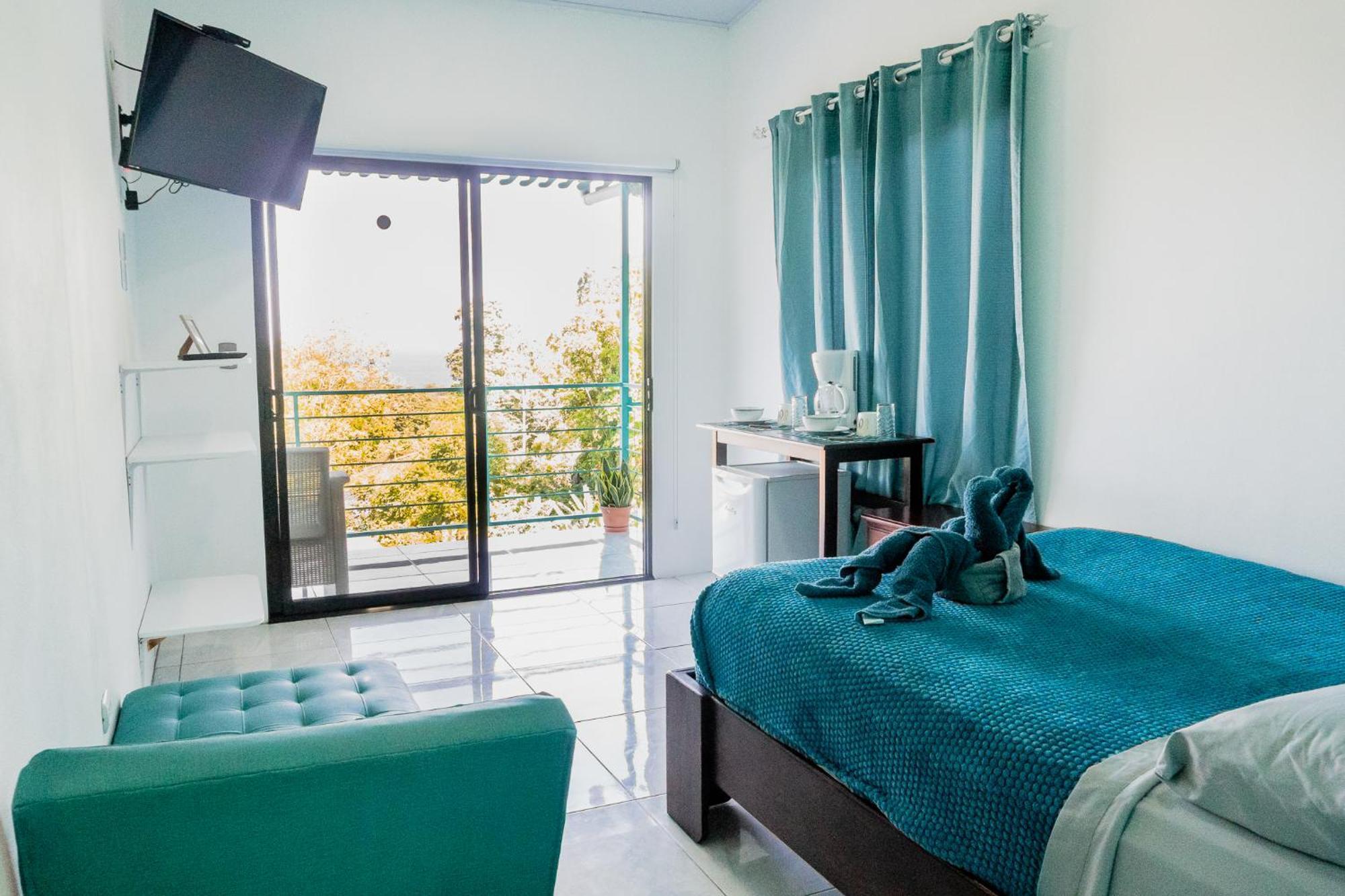 Ocean'S Breeze Apartment And Rooms Puerto Viejo de Talamanca ภายนอก รูปภาพ