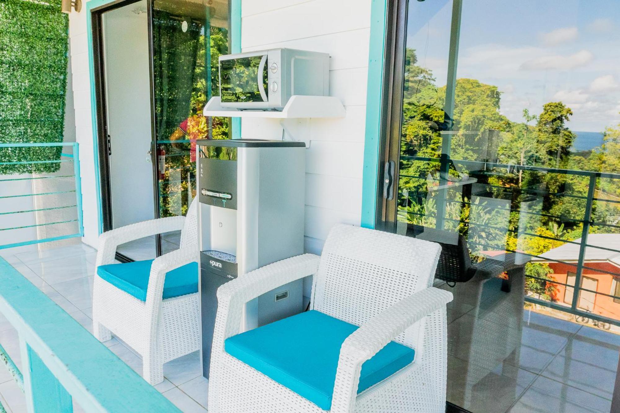 Ocean'S Breeze Apartment And Rooms Puerto Viejo de Talamanca ภายนอก รูปภาพ