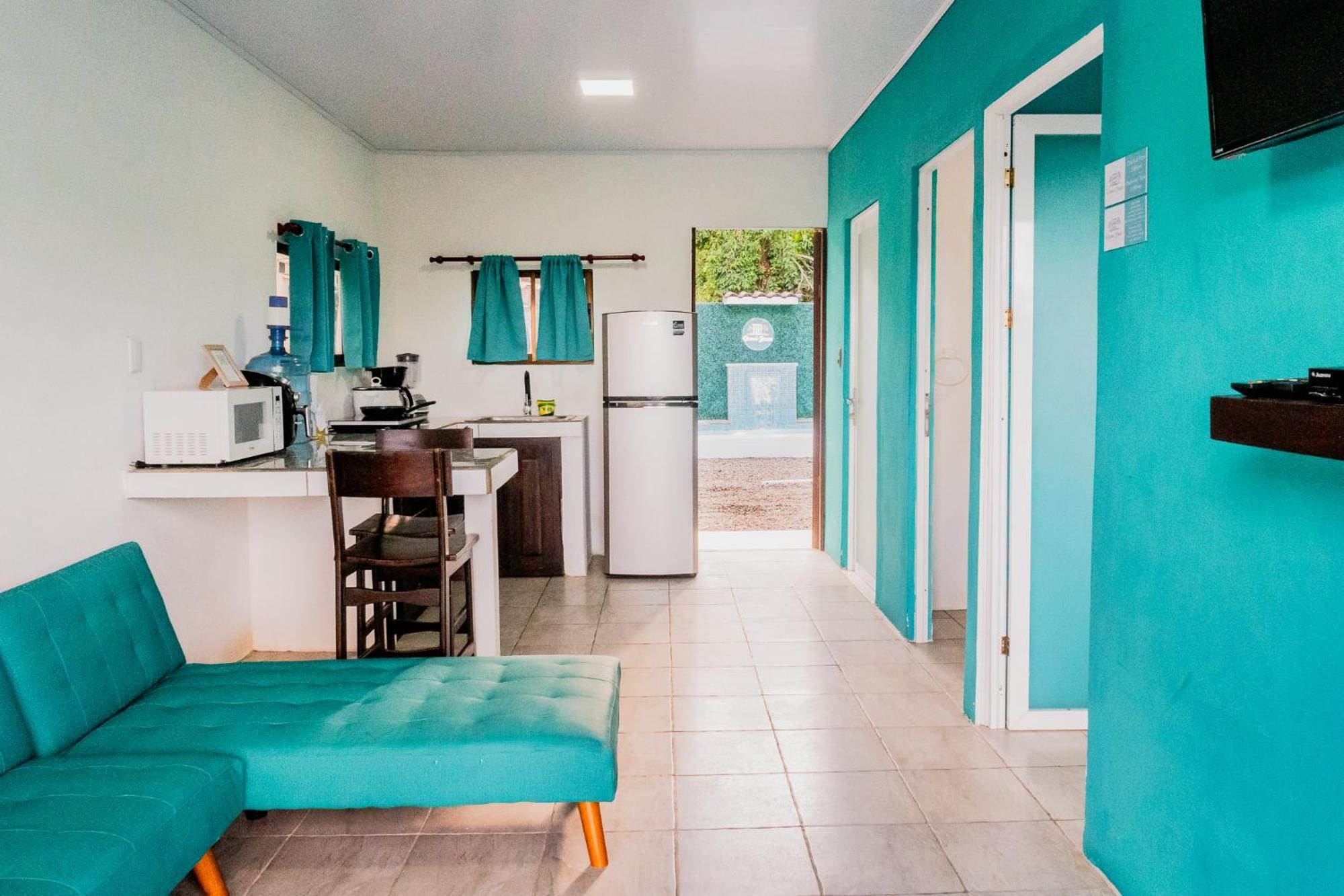 Ocean'S Breeze Apartment And Rooms Puerto Viejo de Talamanca ภายนอก รูปภาพ