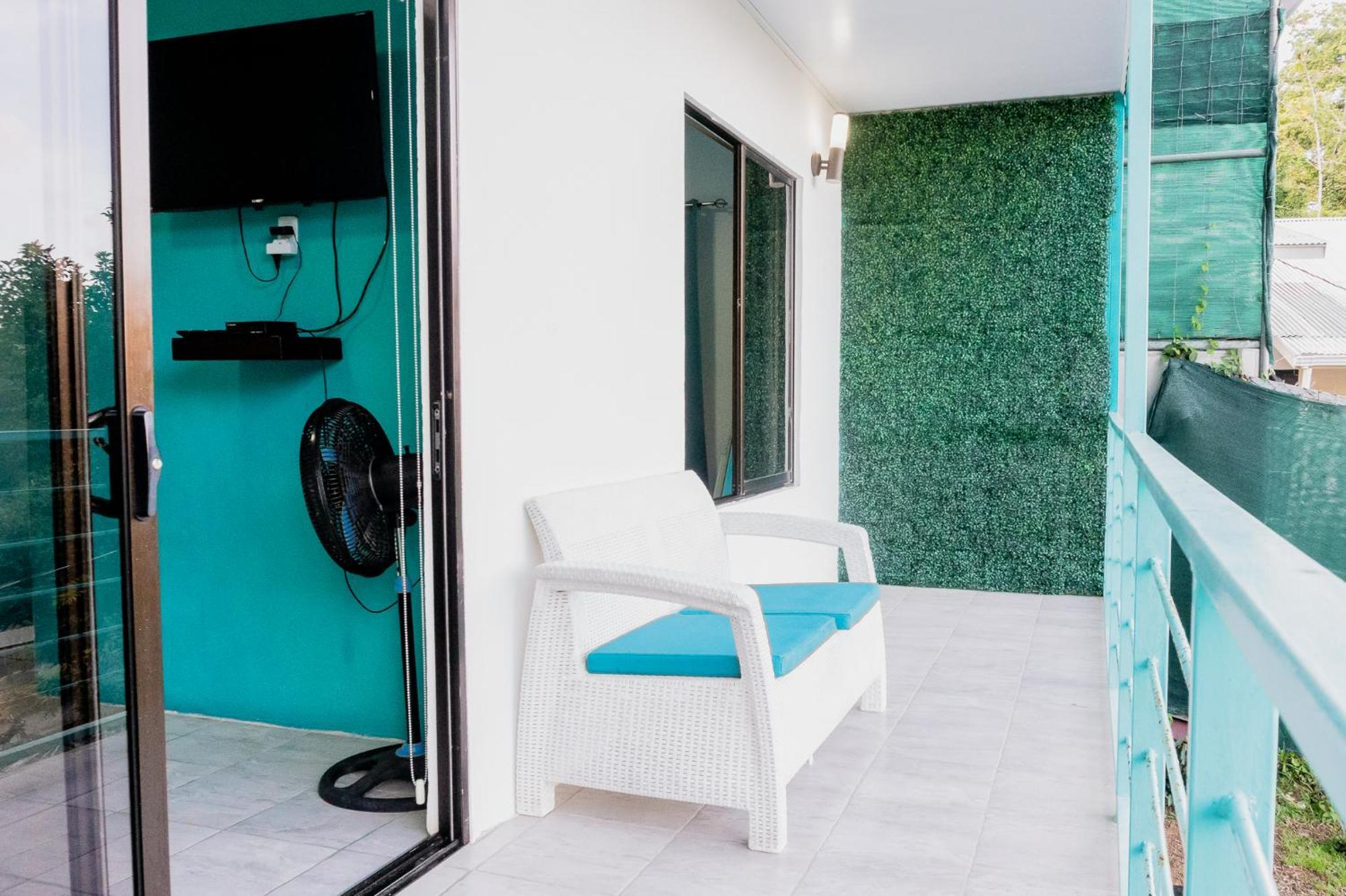 Ocean'S Breeze Apartment And Rooms Puerto Viejo de Talamanca ภายนอก รูปภาพ